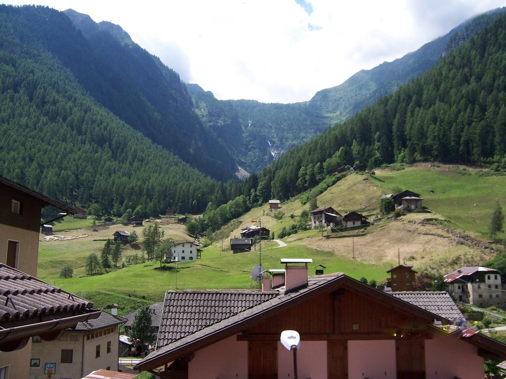 Alpen Hotel Rabbi Dış mekan fotoğraf