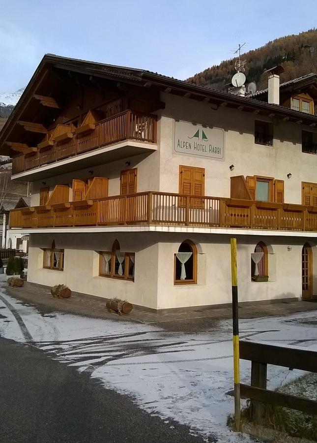 Alpen Hotel Rabbi Dış mekan fotoğraf